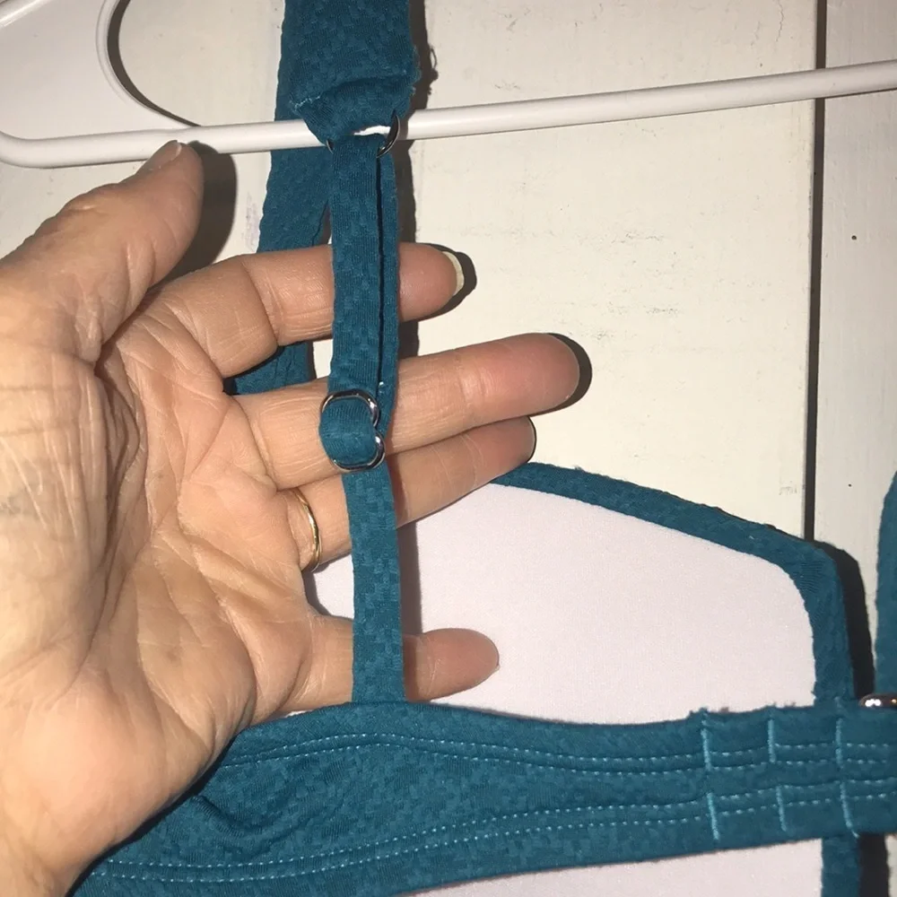 NWOT Teal Women's Bikini Top